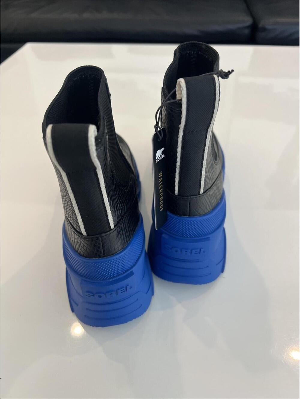 $179 New SOREL Brex Chelsea Boot Size 6 Womens Black Blue Waterproof - Picture 4 of 6